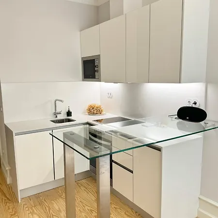 Appartement Charming On Rua Augusta